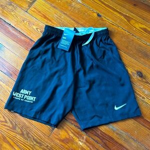 NWT Nike Army West Point Mens Small Black Athletic Shorts
